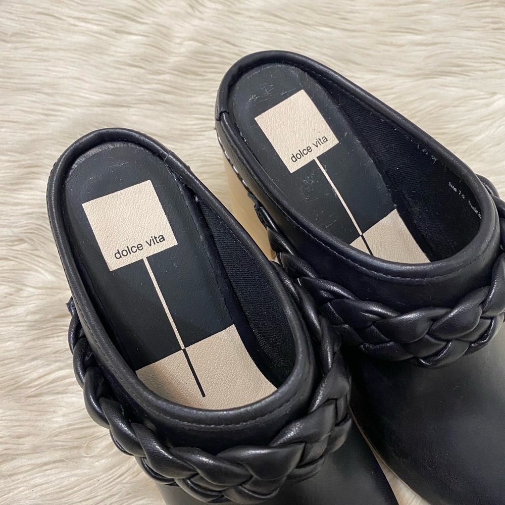 Dolce Vita Black and Tan Mules - Picture 5 of 10